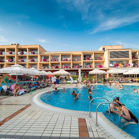 Apartment Stil Near Terme Paradiso *