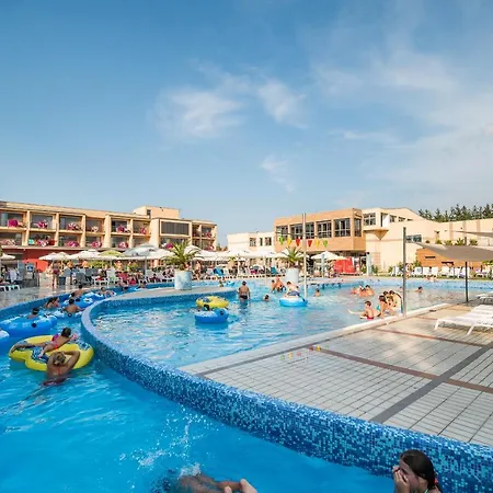 Apartment Stil Near Terme Paradiso