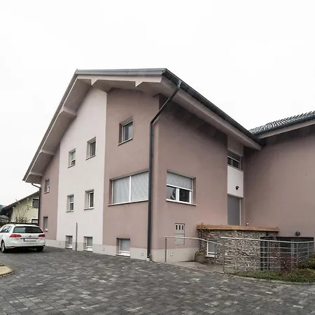 Apartment Stil Near Terme Paradiso