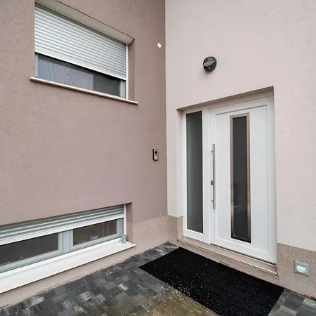 Stil Near Terme Paradiso Dobova